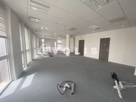 location bureaux 252 m²