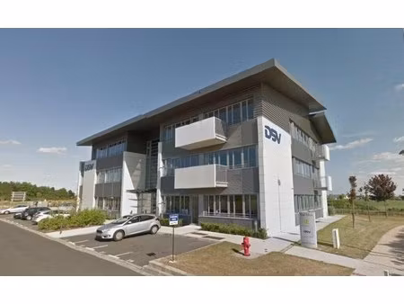 location bureaux 124 m² à 275 m²