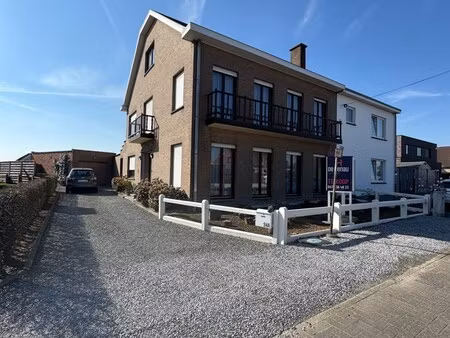 huis te koop in lennik met 4 slaapkamers