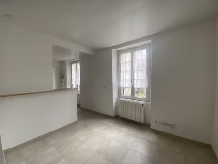 location appartement 1 pièce 25m² palaiseau 91120