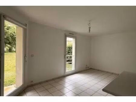 location - appartement 2 pièces 47 m