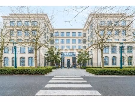 location bureaux 907 m² à 4 561 m²