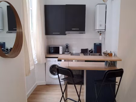 location appartement 1 pièce  28.00m²  orléans