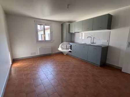 location appartement 2 pièces 42m² ballainvilliers 91160