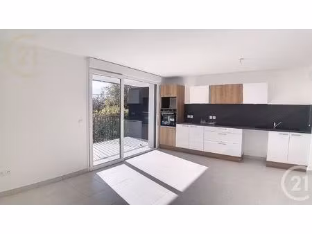 location appartement 3 pièces 59m² le mee sur seine 77350