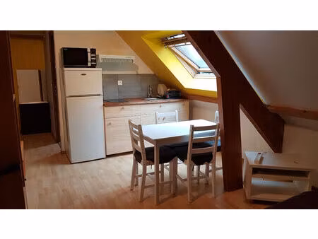 location appartement 1 pièce  18.32m²  croissy