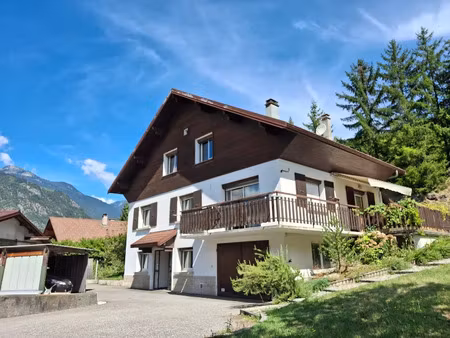 vente maison 10 pièces 205 m² à aigueblanche (73260)  393 750 €