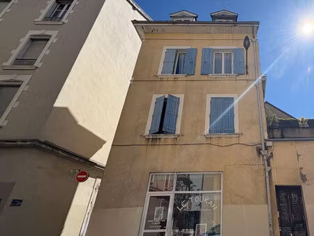 immeuble de 4 lots aigle/estacade