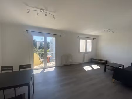location appartement 3 pièces 68 m² à montpellier (34000)