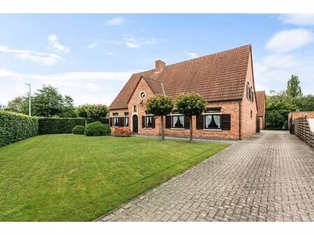 huis te koop in herentals met 4 slaapkamers
