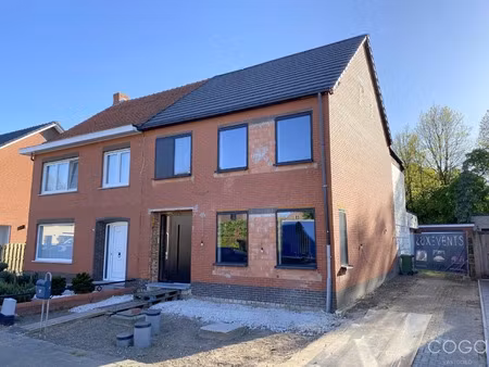 huis te koop in sint-lenaarts met 3 slaapkamers