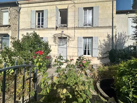 vente maison 4 pièces 108 m² saintes (17100)