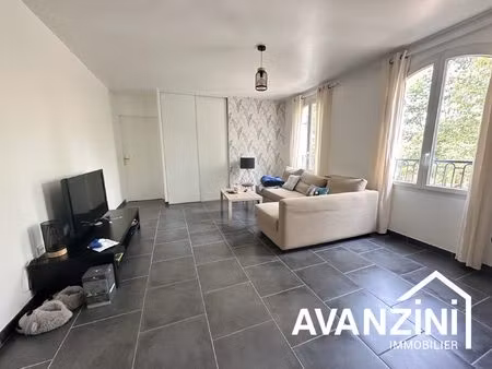 f3 meublé de 63 12m2 à magny