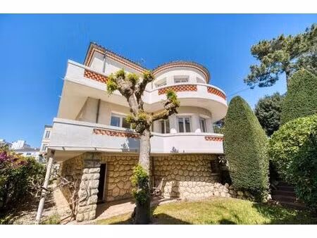 maison de luxe de 8 pièces en vente saint-sulpice-de-royan  nouvelle-aquitaine