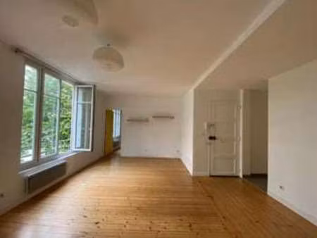 location appartement 3 pièces à nantes île de nantes (44000) : à louer 3 pièces / 63m² nan