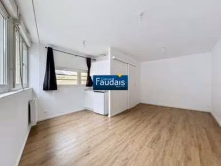 location appartement t1 à saint-lô (50000) : à louer t1 / 21m² saint-lô