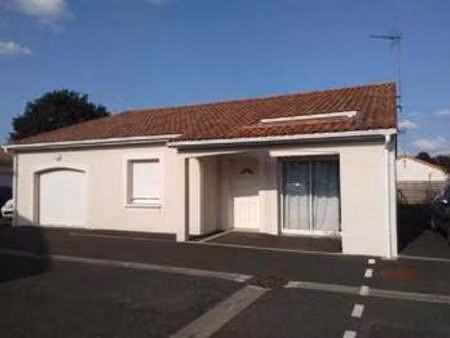 location maison à saint-léger-sous-cholet (49280) : à louer / 104m² saint-léger-sous-chole