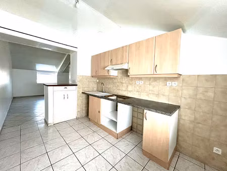 appartement climatisé saint fons 2 pièce(s)