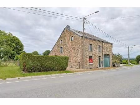 maison à vendre avec jardin et 3 chambres   rienne (vwd17921)