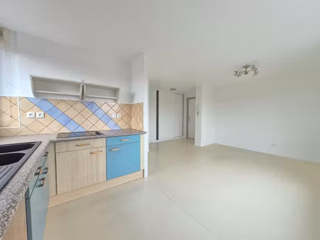loos - appartement - centre ville - 1 chambre - parking