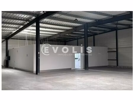 location local d’activités saint andre de cubzac 33240 500m²