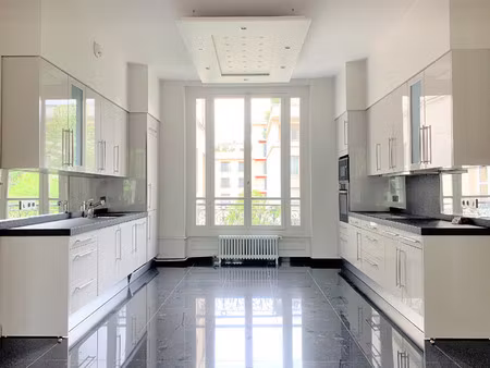 appartement de luxe à louer dans le quartier charles laffitte