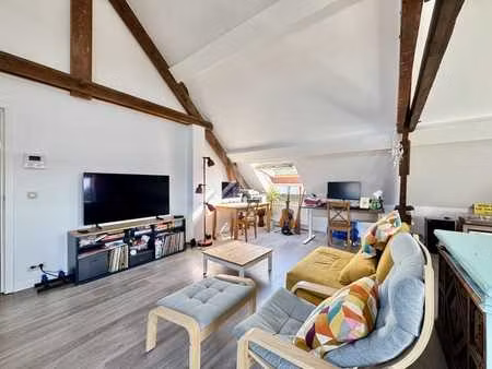 charmant appartement 2 chambres avec parking