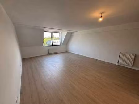 appartement 2 chambres en plein cœur de waterloo