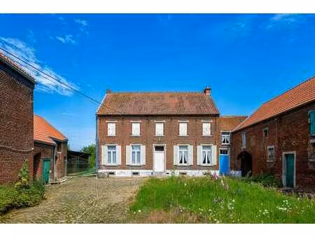 hamme-mille - authentique ferme brabançonne en carré