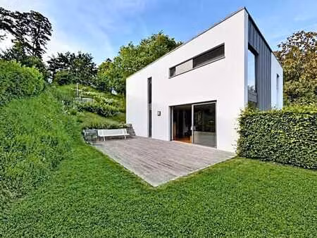 superbe maison d’architecte basse énergie avec vaste jardin