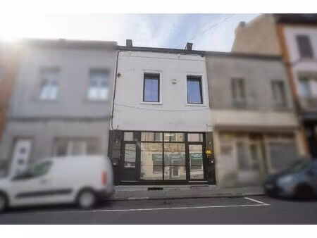 immeuble mixte à vendre à rue joseph wauters 26 strépy-bracquegnies (vbe38932)
