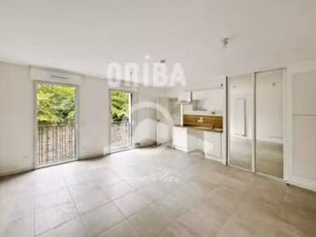 location appartement t1 à nantes centre ville (44000) : à louer t1 / 32m² nantes centre vi