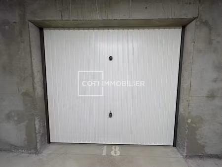 parking à louer