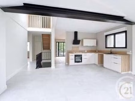 location maison à carquefou (44470) : à louer / 142m² carquefou