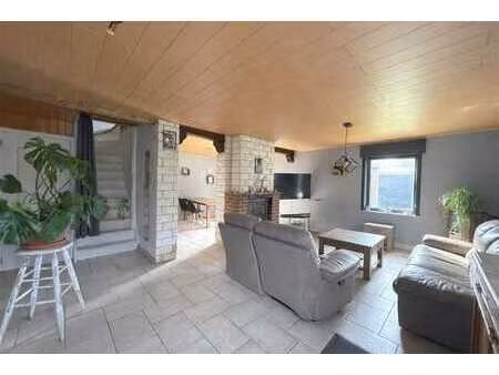 maison semi-mitoyenne dans une impasse