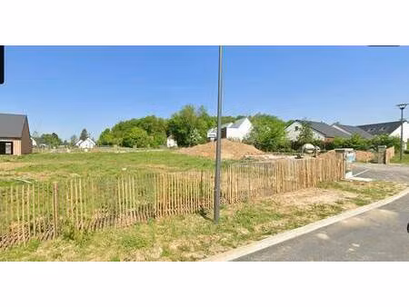 terrain constructible viabilisé à vendre