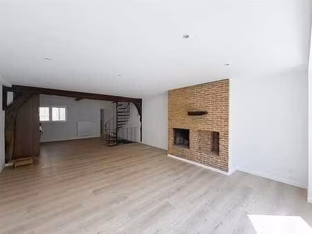 sublime duplex rénové 2 chambres  peb b