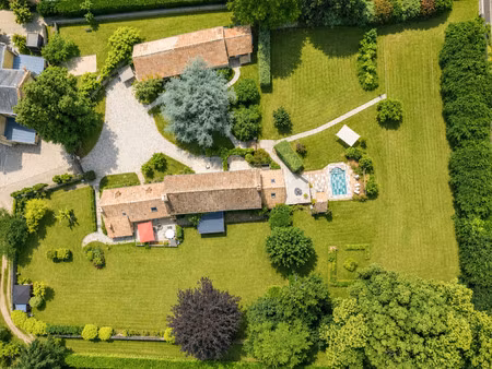 propriété à vendre à savigné-l'évêque