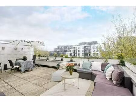 entre nature et facilités : duplex avec terrasse de ± 35m²