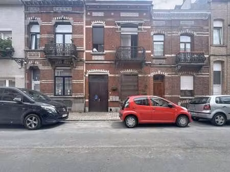 appartement 1 chambre avec cour