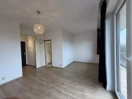 studio + terrasse