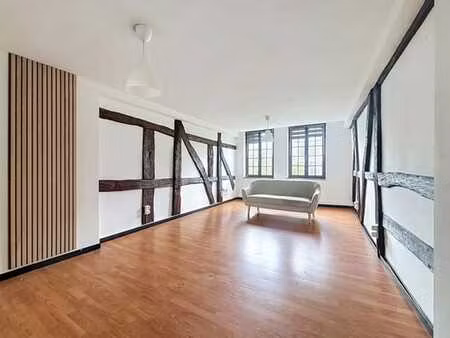 appartement 1 chambre situé au coeur historique de liège !