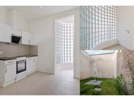 appartement tendance au rez-de-chaussée avec jardin