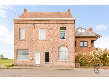 huis te koop in kortrijk met 3 slaapkamers