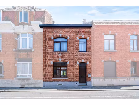 huis te koop in braine-le-comte met 4 slaapkamers
