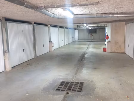 garage en sous-sol au luc en provence