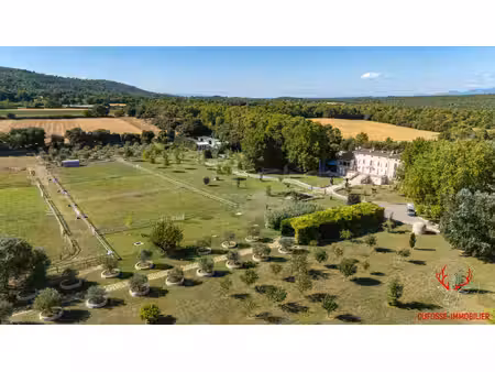 var : domaine équestre d'exception