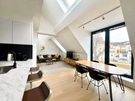 congrès | bel appartement 1 chambre rénové et meublé