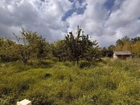 terrain constructible viabilisé à vendre