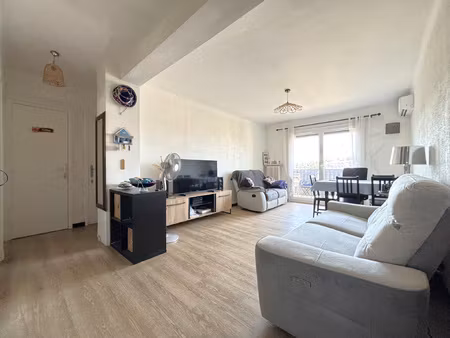 toulon est - la palasse - dernier etage t3 57m2 + balcon